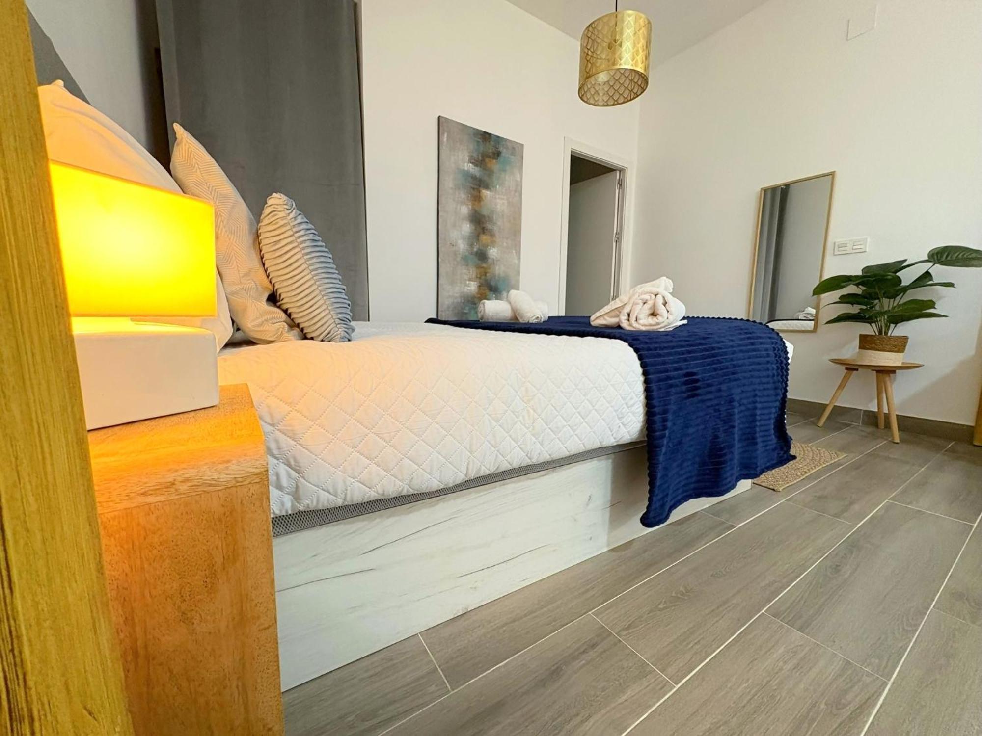 Apartment Estudio Maria Zambrano A Pasos De La Estacion Málaga